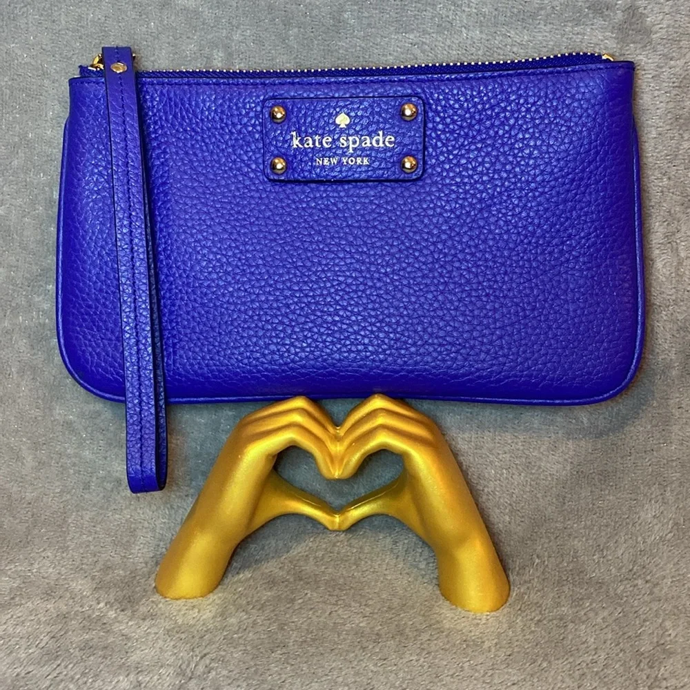 💙♠️💙KATE SPADE💙♠️💙Royal Blue Pebbled Leather Wristlet/NWOT